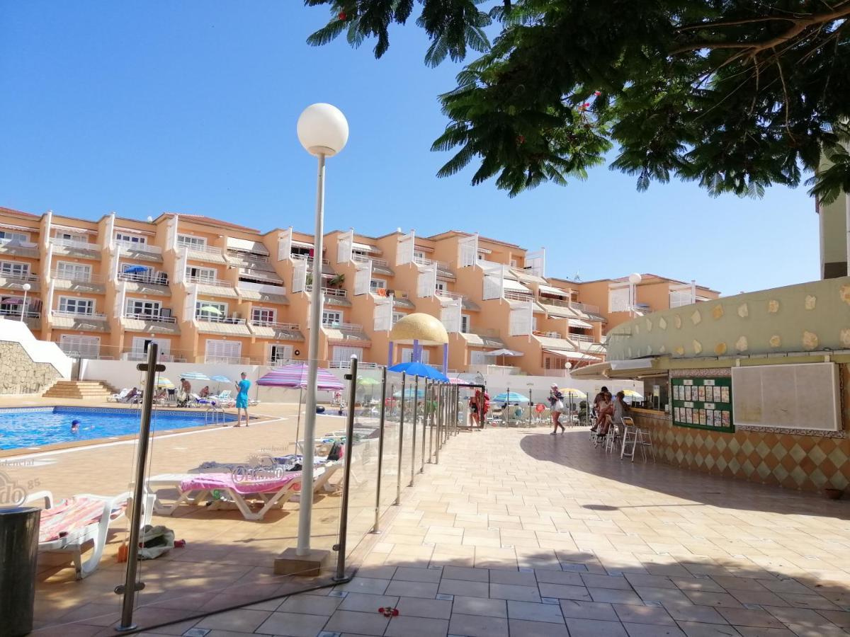 Newly Renovated Modern Apartment In Orlando Complex, Costa Adeje エクステリア 写真