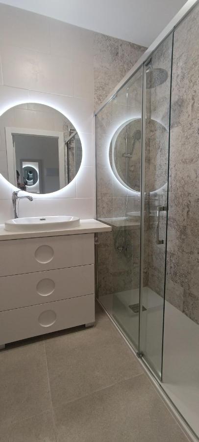 Newly Renovated Modern Apartment In Orlando Complex, Costa Adeje エクステリア 写真